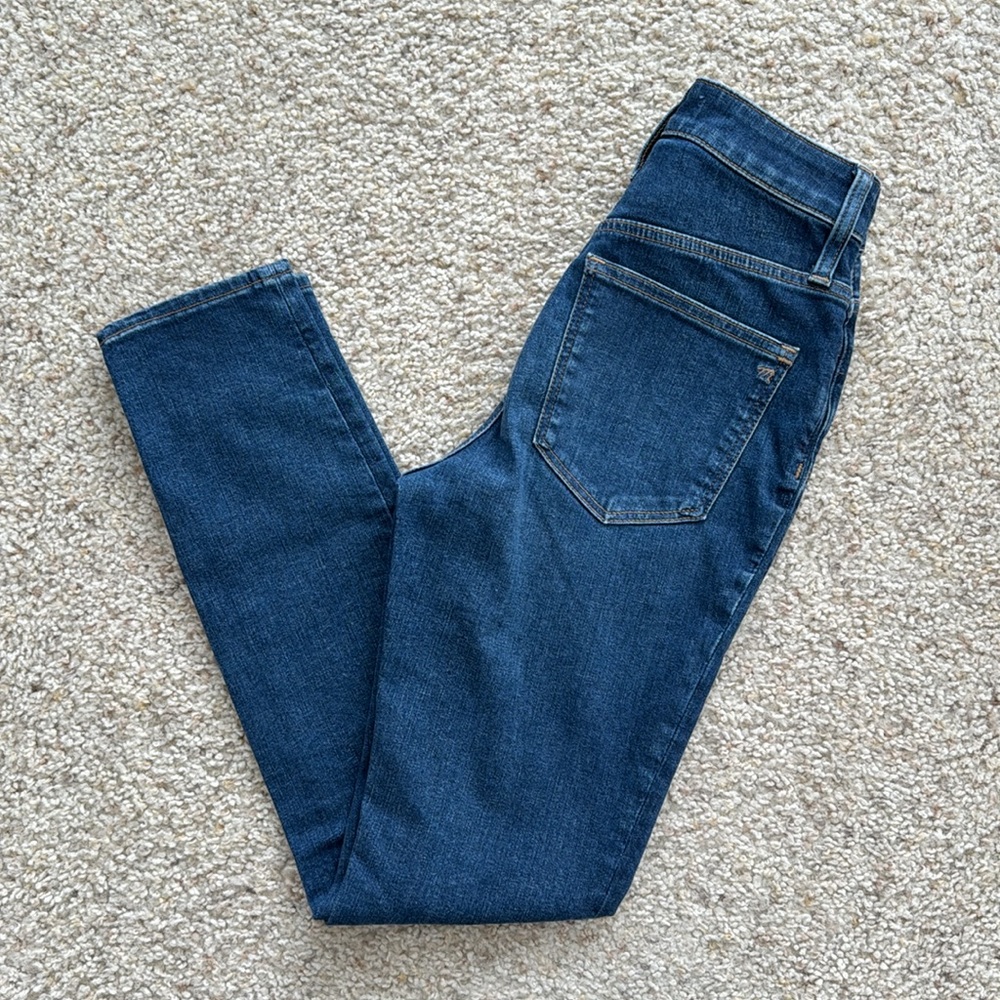 Madewell Curvy High Rise Skinny Jeans - Picture 5 of 5
